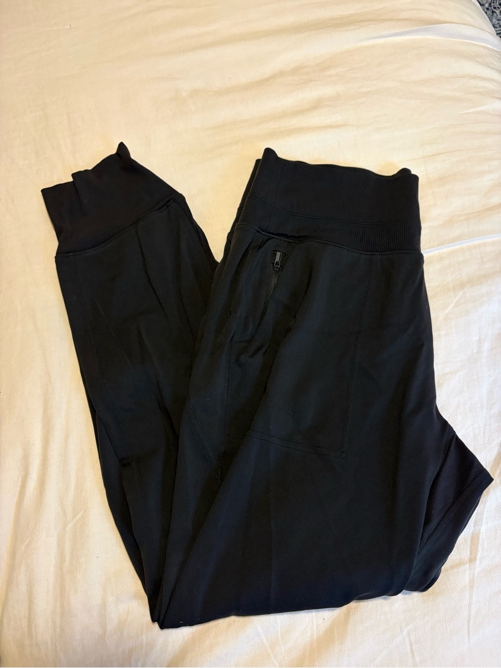Athleta Black High-Rise Active joggers